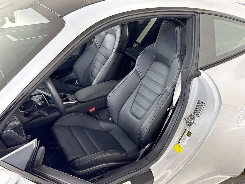 2024 Porsche 911 Turbo S