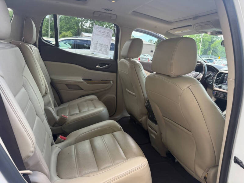 2017 GMC Acadia Denali