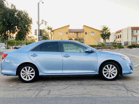 2012 Toyota Camry Hybrid XLE