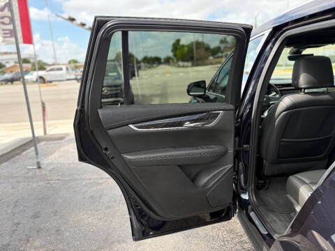 2022 Cadillac XT6 Premium Luxury