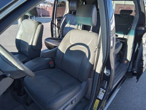 2009 Toyota Sienna