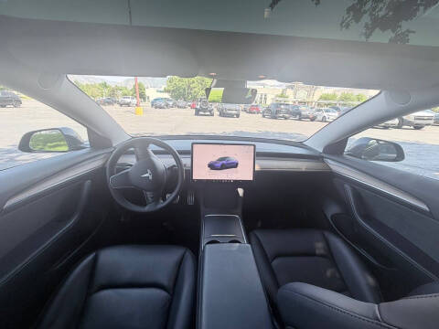 2023 Tesla Model 3 Performance