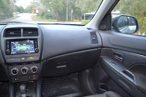 2022 Mitsubishi Outlander Sport ES