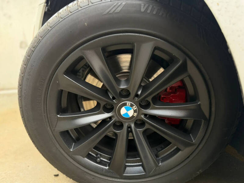2015 BMW 5 Series 528i