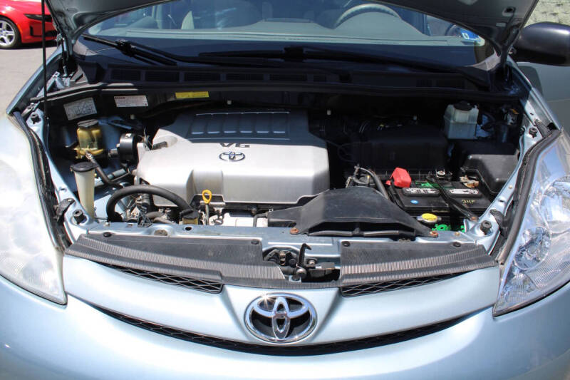 2008 Toyota Sienna
