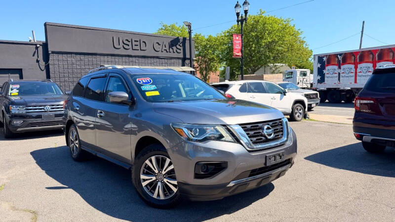2017 Nissan Pathfinder S