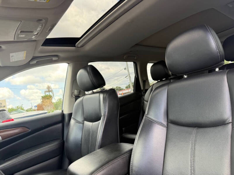 2019 Nissan Pathfinder Platinum