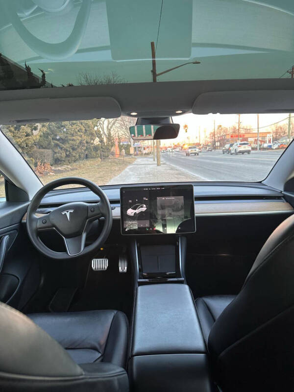 2020 Tesla Model 3 Long Range