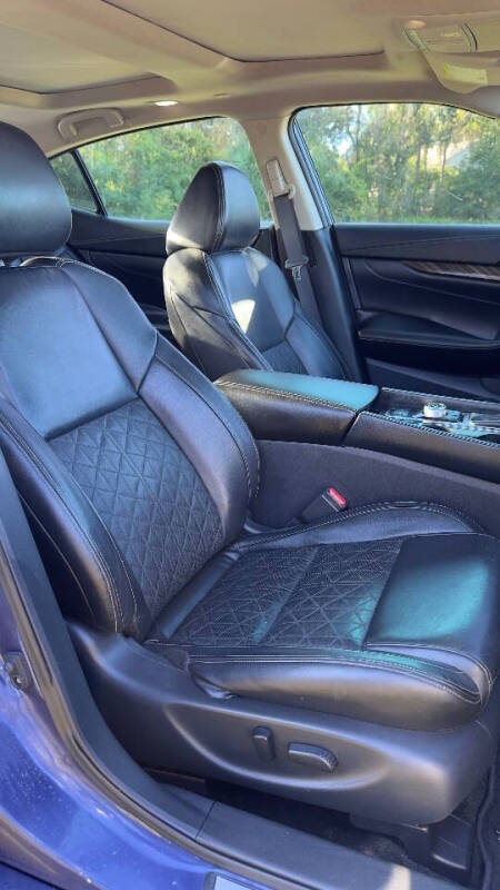 2018 Nissan Maxima Platinum