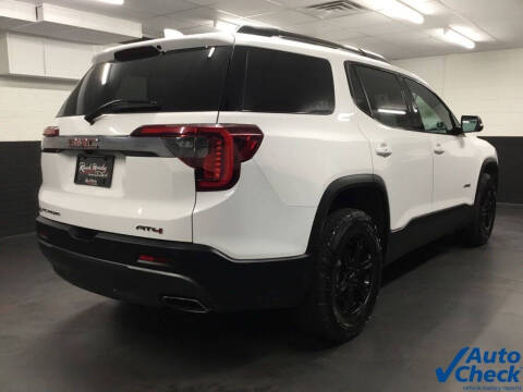 2022 GMC Acadia AT4