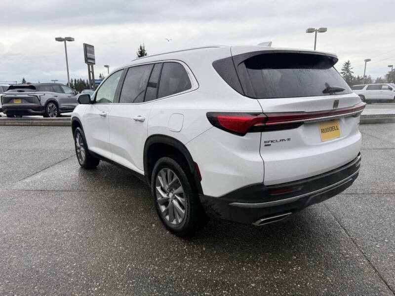 2025 Buick Enclave Preferred
