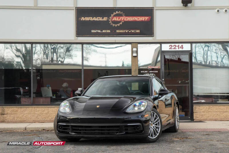 2017 Porsche Panamera 4S