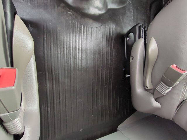 2025 Chevrolet Express 2500