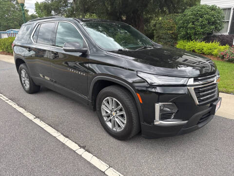 2022 Chevrolet Traverse LT Cloth