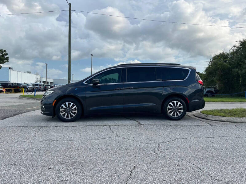 2021 Chrysler Pacifica Hybrid Touring