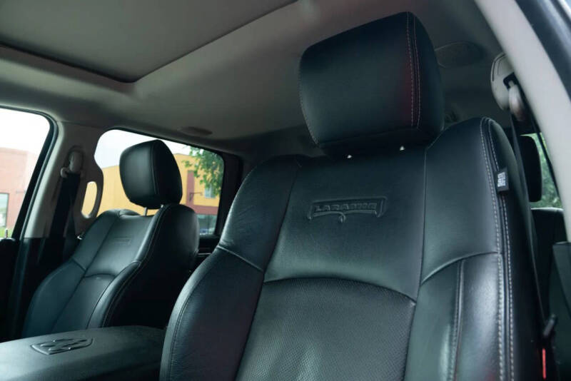 2016 RAM 1500 Laramie