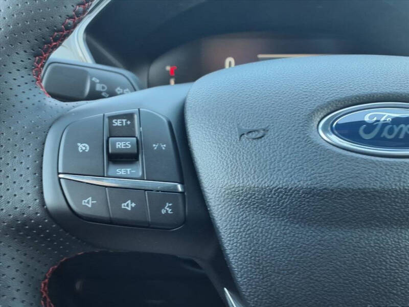 2026 Ford Escape ST-Line Select