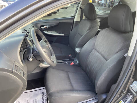 2011 Toyota Corolla S