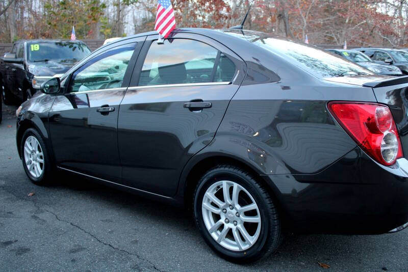 2014 Chevrolet Sonic LT Auto
