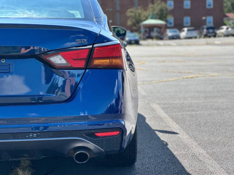 2021 Nissan Altima 2.5 SR