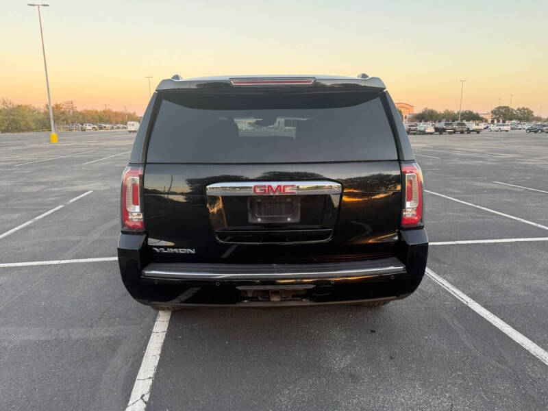 2015 GMC Yukon Denali
