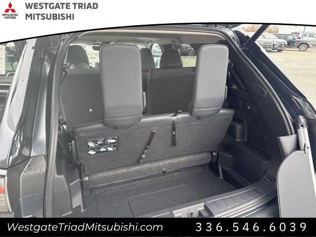 2026 Mitsubishi Outlander SEL