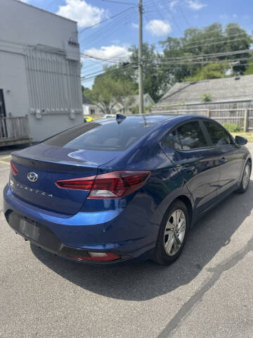 2019 Hyundai Elantra SEL