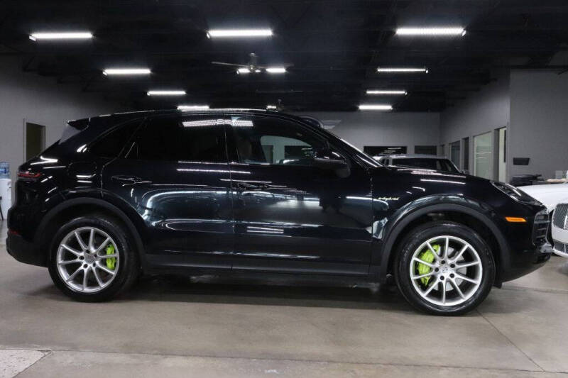 2020 Porsche Cayenne E-Hybrid