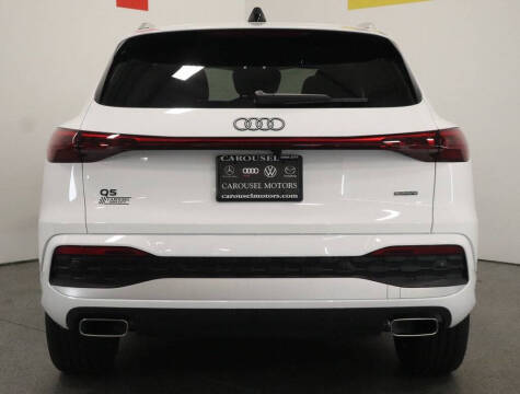 2025 Audi Q5 quattro Premium TFSI