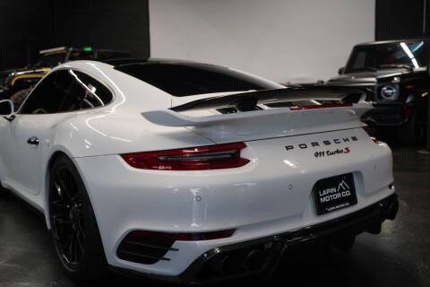 2017 Porsche 911 Turbo S