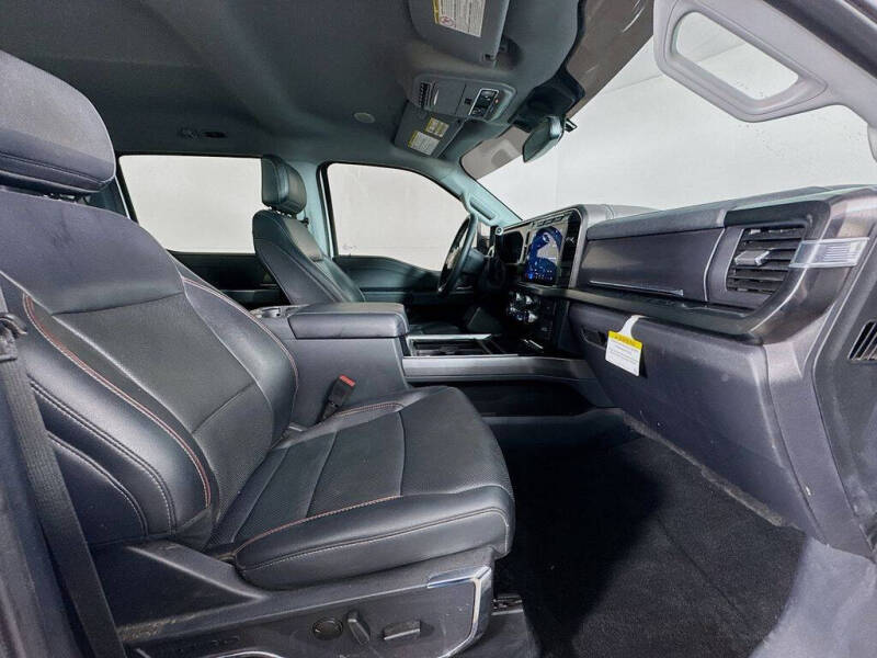 2023 Ford F-450 Super Duty Lariat