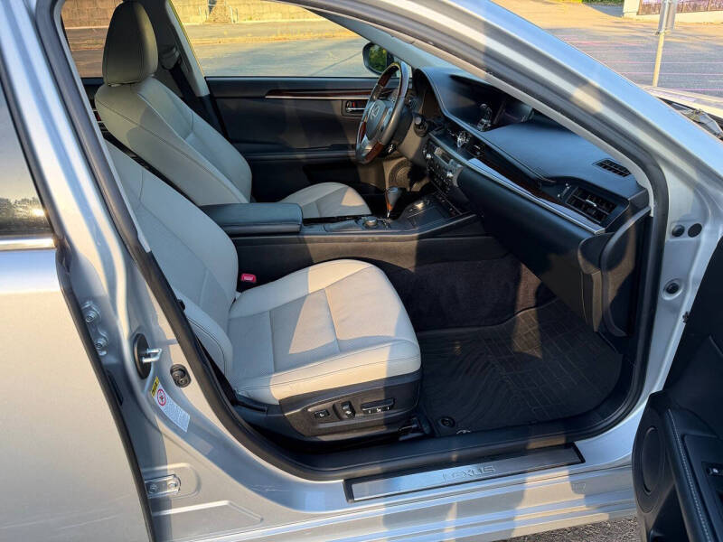 2015 Lexus ES 350