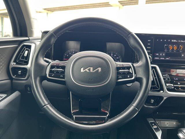 2022 Kia Sorento SX