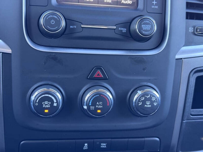 2024 RAM 1500 Classic SLT