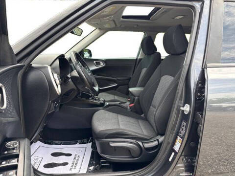 2021 Kia Soul GT-Line