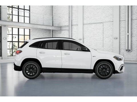 2026 Mercedes-Benz GLA AMG GLA 35