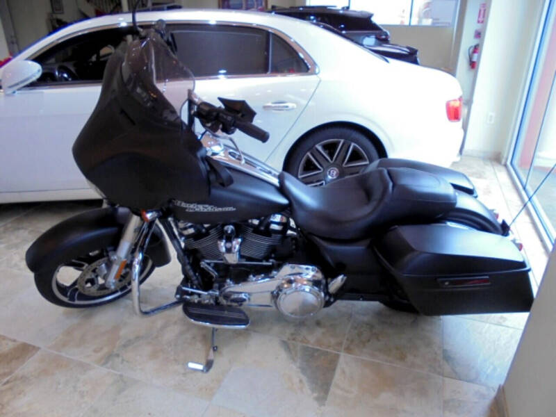 2017 Harley-Davidson Street Glide