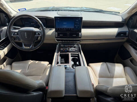 2022 Lincoln Navigator Standard