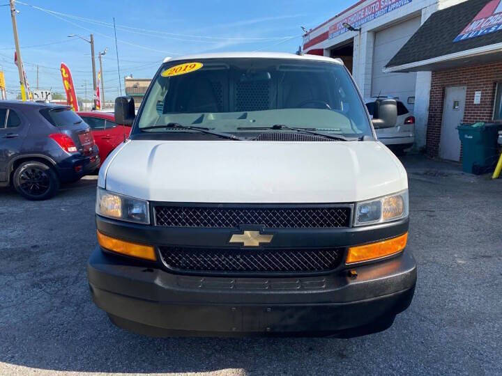 2019 Chevrolet Express 2500