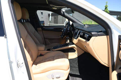 2018 Porsche Macan S