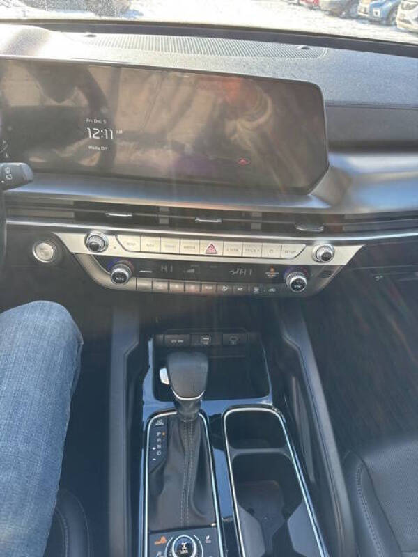 2023 Kia Telluride LX