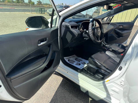 2021 Toyota Corolla Hatchback SE Nightshade Edition