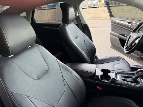 2016 Ford Fusion Energi Titanium