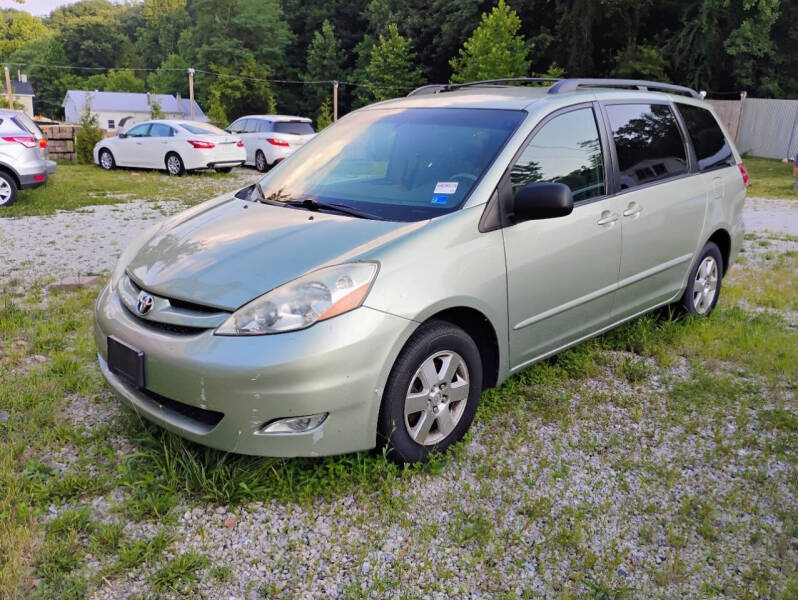 2006 Toyota Sienna XLE 7 Passenger