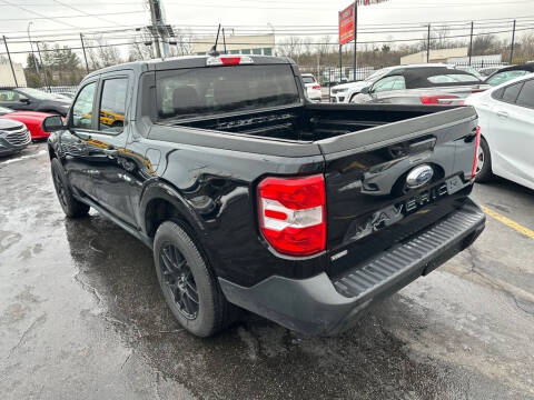 2023 Ford Maverick XL