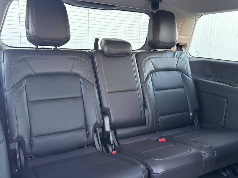 2025 Lincoln Navigator Reserve