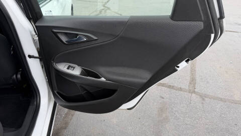 2017 Chevrolet Malibu LS