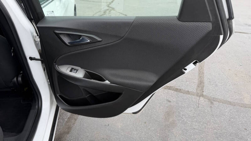 2017 Chevrolet Malibu LS