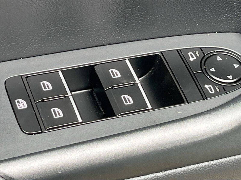 2025 Mazda CX-50 2.5 S Select