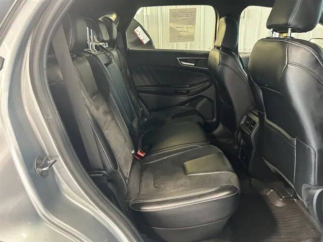2022 Ford Edge ST